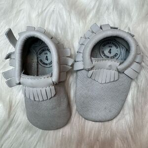 Freshly picked grey mocassins
